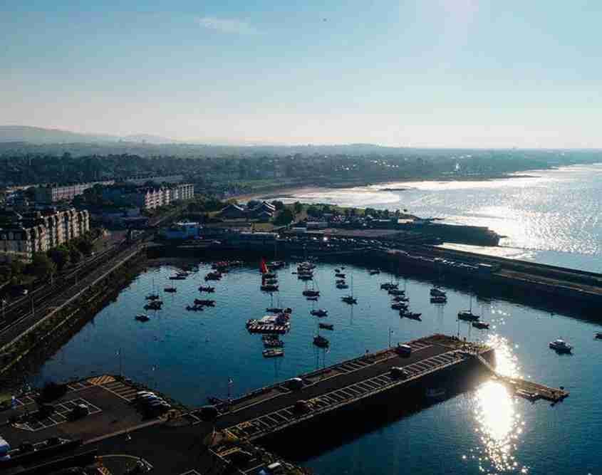 Stroll Dun Laoghaire Pier Stroll Dun Laoghaire Pier