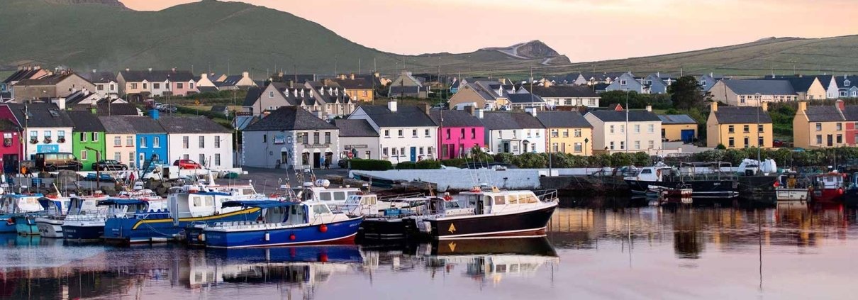 Il villaggio di Portmagee, Irlanda