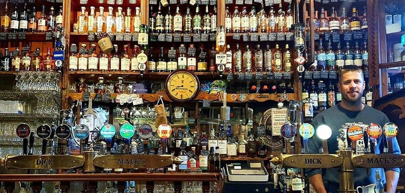 Dick Mack's Pub Dick Mack's Pub