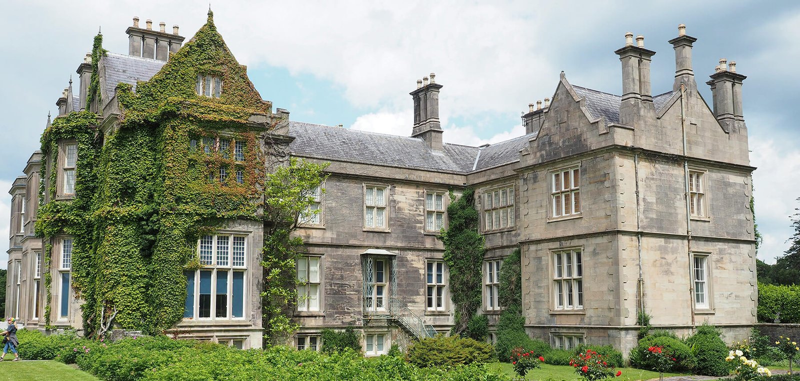 Manors a Killarney Manors a Killarney