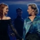 Ballerini di danza irlandese sul palco, in stile Riverdance